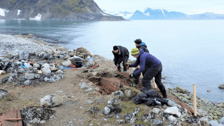 Se derrite un enorme glaciar y descubren un tesoro vikingo en Noruega