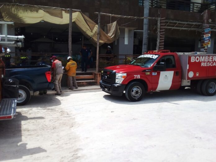 Otra vez cerca de Playa Mamitas Por olor a gas se movilizan rescatistas a zona cero del Kool Beach