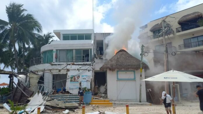 Reportan dos muertos por explosión de tanque de gas en Kool Beach, Playa del Carmen
