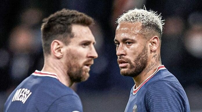 Lionel Messi y Neymar fueron abucheados por los aficionados de su propio equipo; no les perdonan la derrota ante el Real Madrid. Foto: Redes sociales