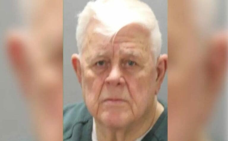 Un pastor de Florida ha sido detenido por la Policía luego de haber siso acusado de abusar de menores por al menos unos 30 años. Foto: Oficina del Sheriff de Jacksonville