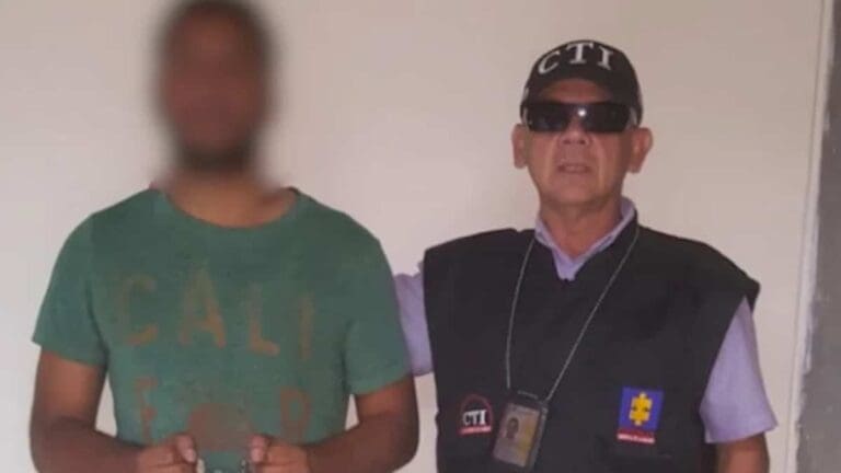 Alquiló una motosierra y asesinó a su familia, fue sentenciado el 8M a 47 años de cárcel