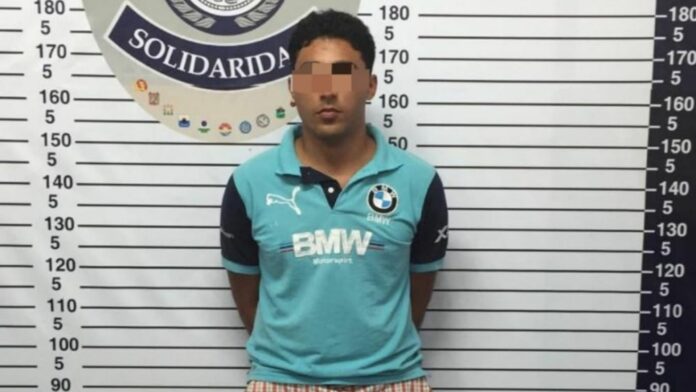 Detienen a hombre originario de Veracruz en Playa del Carmen por posesión de sustancias ilícitas
