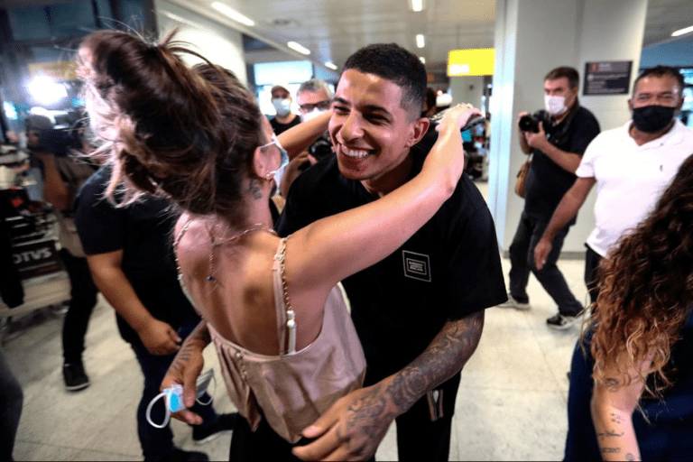 Futbolistas brasileños huyen de Ucrania tras invasión de Rusia