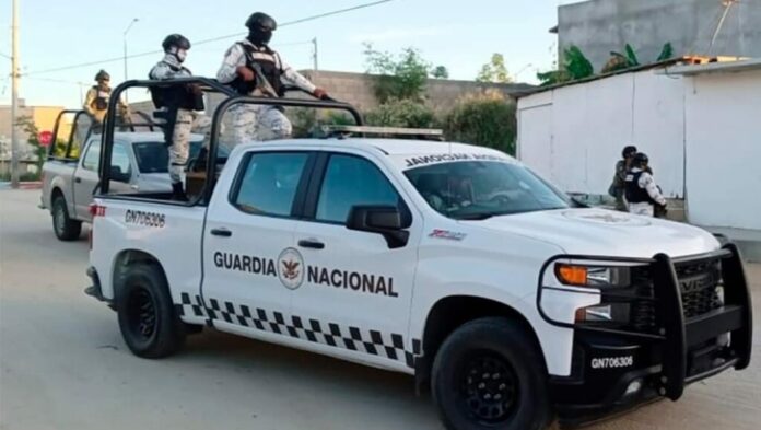 Guardia Nacional entrega a elemento que mató a estudiante en Guanajuato