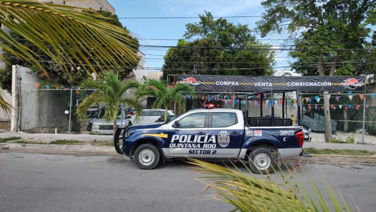 Asesinan a un hombre en un local de carros usados en Cancún