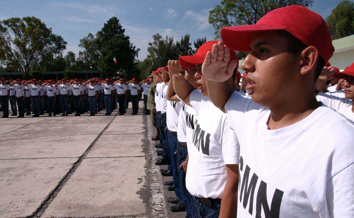 Servicio Militar: Senado prohíbe a menores de edad adelantarlo y elimina prisión a quien no lo haga