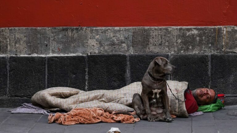 En CDMX darán 500 pesos bimestrales a personas en situación de calle