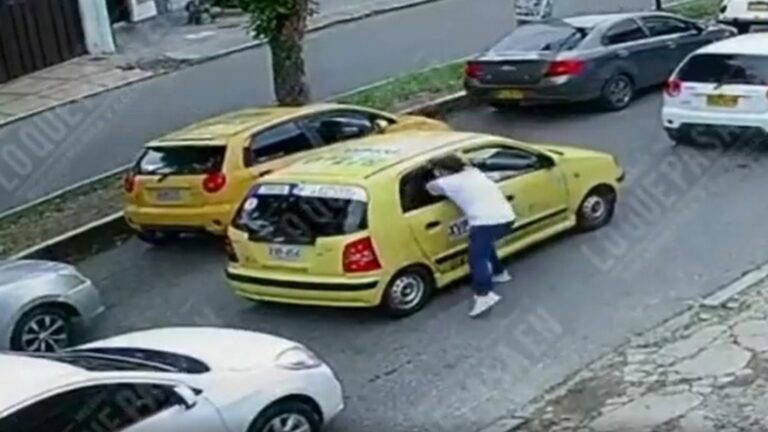 VIDEO: Ladrón es acorralado y golpeado por la comunidad tras robar a pasajero de un taxi