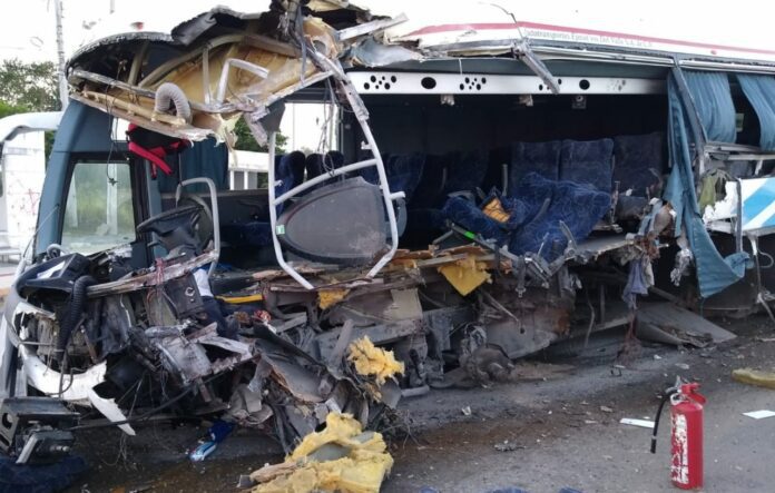 Desmiente empresa Del Valle fallecimiento de chófer accidentado en la Colosio de Cancún