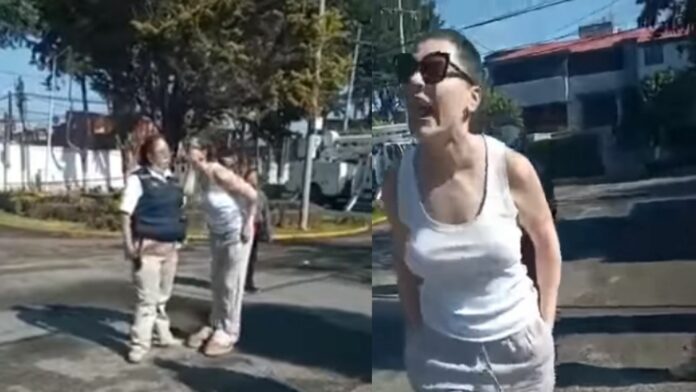 Video: Mujer humilla y escupe en la cara a guardia de seguridad