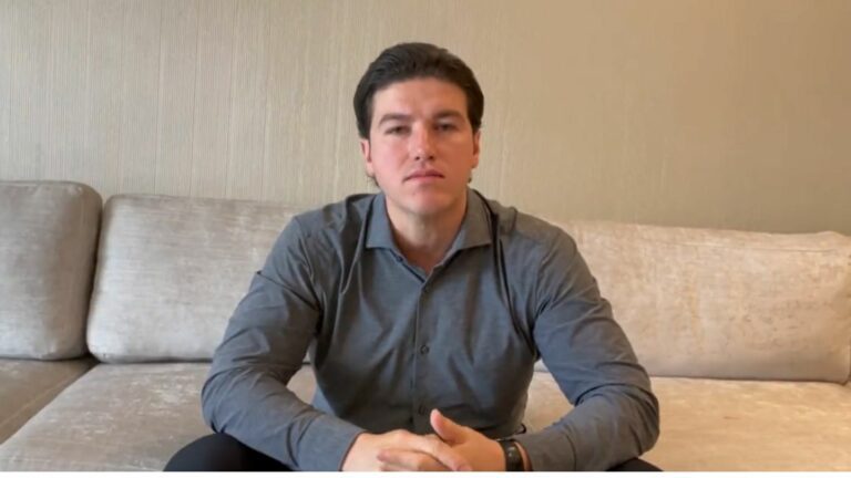 El gobernador Samuel García exhortó a la Fiscalía General del Estado para que comparta las evidencias y resultados de lo ocurrido con la joven Debanhi Escobar.