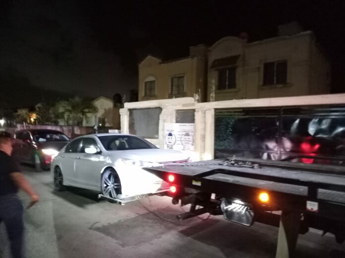 Catean casa en Cancún y aseguran vehículo