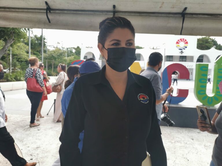 Universidad Anáhuac decidirá si instalan semáforo frente a su campus Cancún