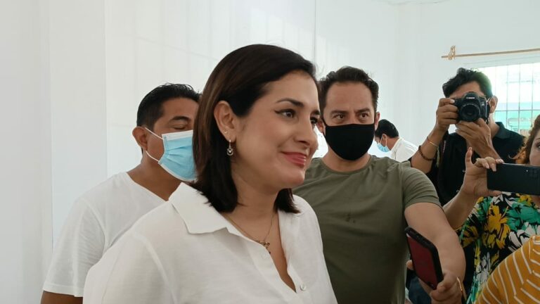 Denuncia Estefanía Mercado ante el Ieqroo ‘violencia política de género’