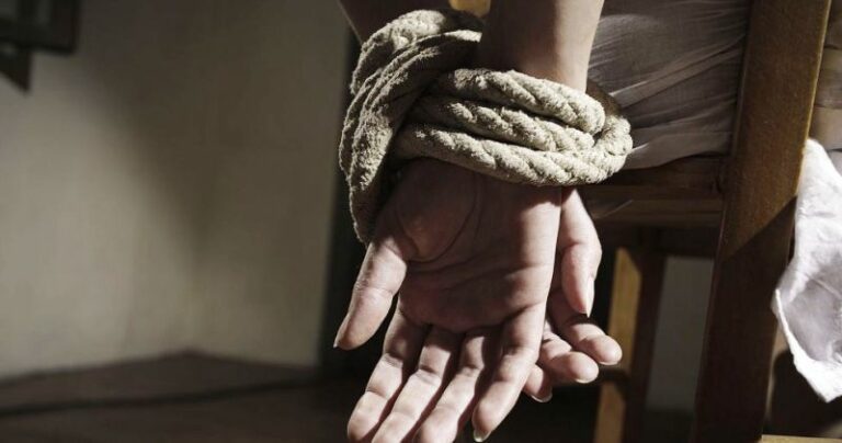 Sale de su casa y lo secuestran; piden un millón de pesos para liberarlo