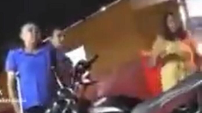 VIDEO: Hombre tenía algunos 'tragos de más', inició una pelea y le dieron muletazos