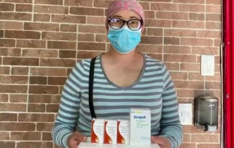 La asociación Nariz Roja ha organizado una colecta nacional; buscan obtener recursos para poder pagar más quimioterapias. Foto: Captura de video