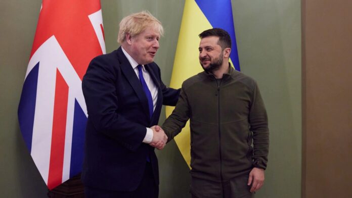 Reino Unido enviará armamento a Ucrania tras reunión entre Boris Johnson y Zelenski en Kiev
