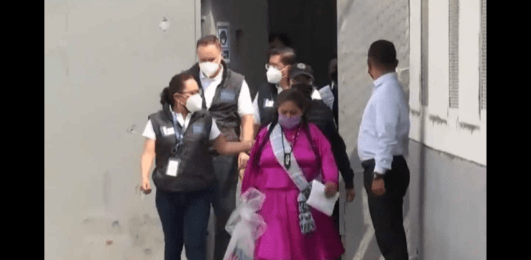 Mujer mazahua pasa 16 años en la cárcel por error y le ofrecen sólo un ‘usted disculpe’ al ser liberada