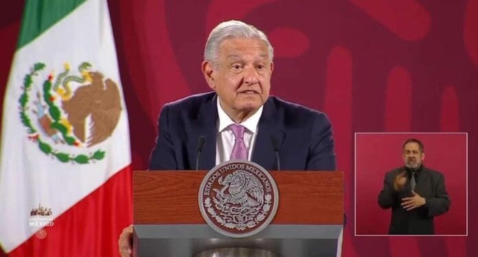 AMLO criticó a la Suprema Coere luego que votara en contra de su propuesta de no permitir a funcionarios irse a la IP. Foto: Captura de video