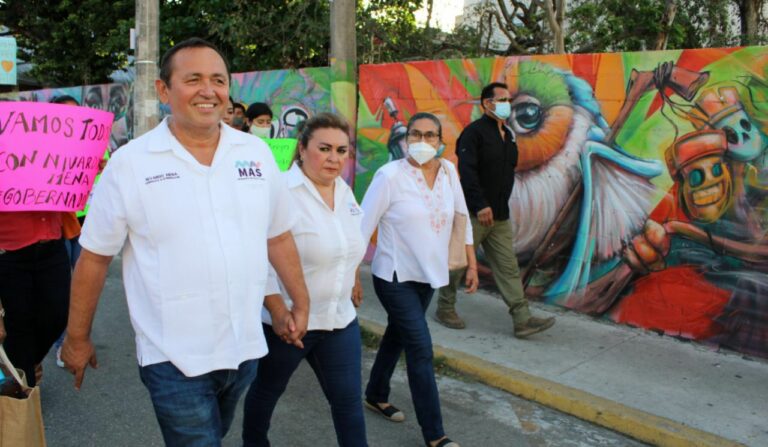 Ante solidarenses, Nivardo Mena asegura paz y tranquilidad para Quintana Roo