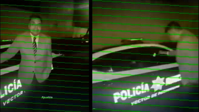 Exhiben a policías durmiendo dentro de una patrulla y se hacen virales en TikTok