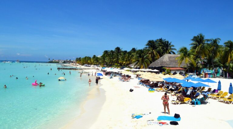 Quintana Roo espera más de un millón 170 mil turistas en temporada de Semana Santa