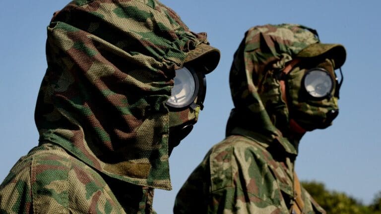 Rusia dice tener nuevas pruebas de programas de armas biólogicas en Ucrania