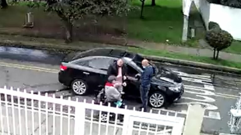 VIDEO: Roban a adulto mayor en silla de ruedas y este solo grita pidiendo auxilio
