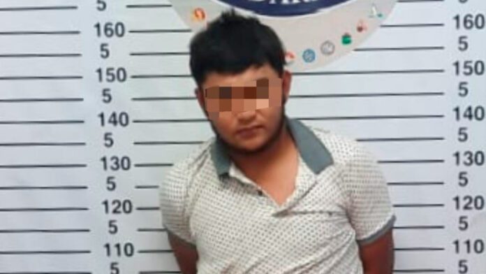 Un sujeto fue detenido en Playa del Carmen luego de que le descubrieran en posesión de varias dosis de marihuana y de cristal. Foto: SP de Solidaridad