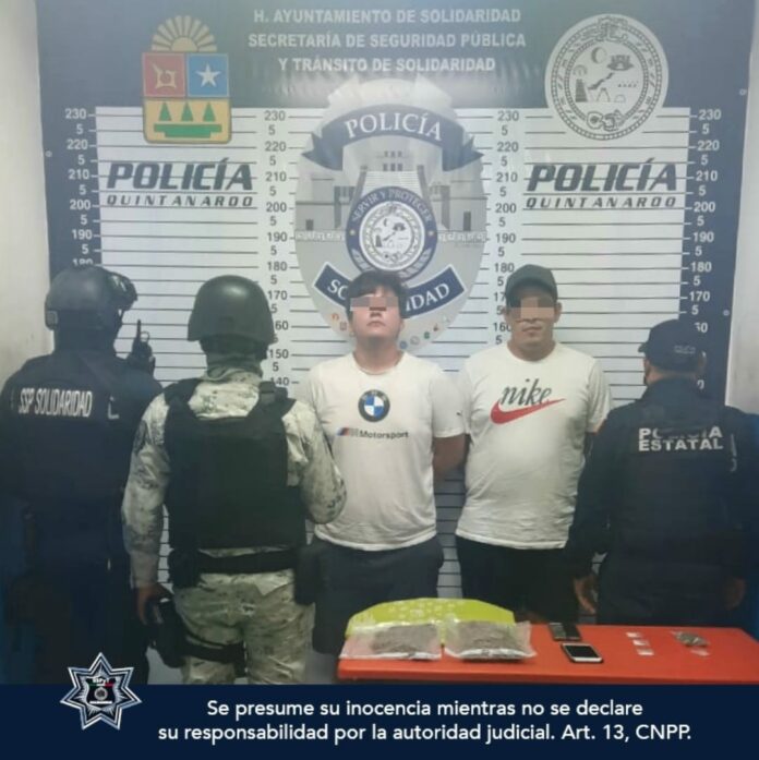 Dos sujetos fueron detenidos en Playa del Carmen luego de que les fueran halladas vaias dosis de droga en su poder. Foto: SP de Solidaridad