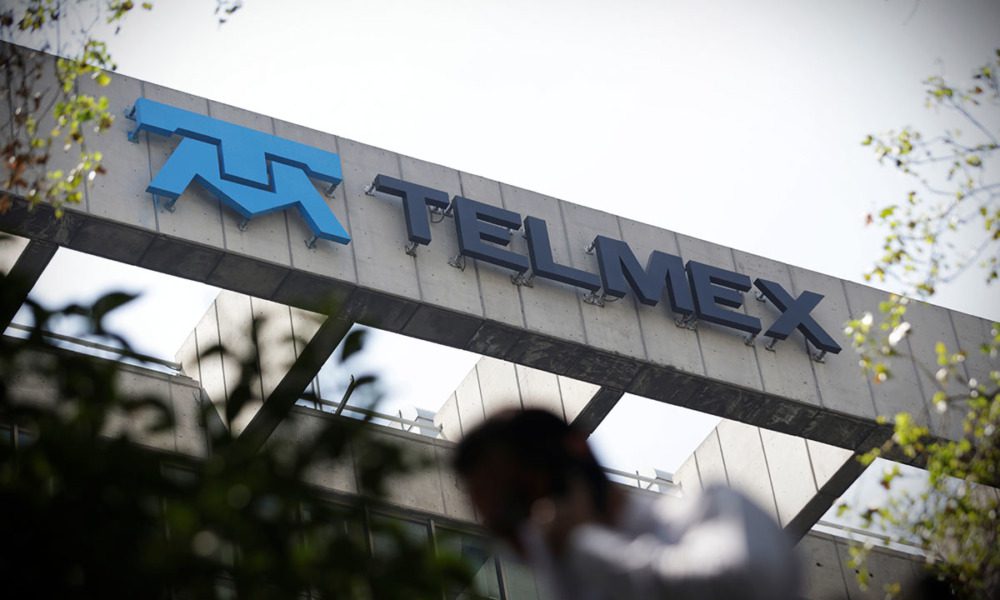 Usuaria acusa a Telmex por mal servicio de atención al cliente