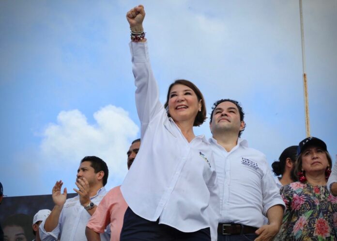 Kira Iris espera que la gente respalde el proyecto que encabeza y así continuar con la recuperación de Playa del Carmen. Foto: Campaña de Kira Iris