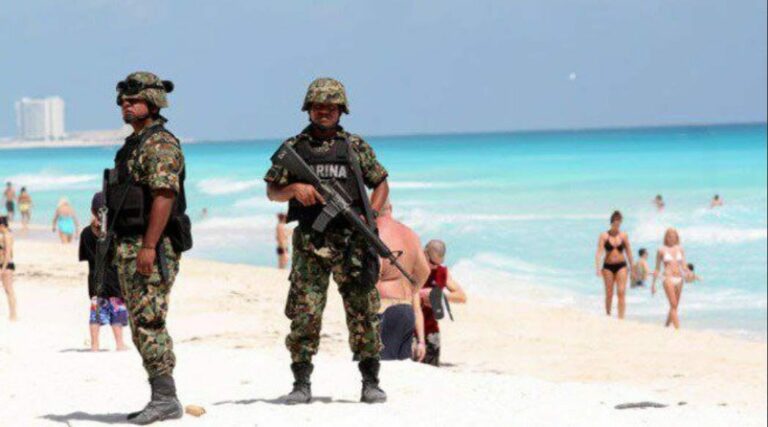 Para el empresario José Chapur ni el sargazo ni la inseguridad han afectado hasta el momento la llegada de turistas a la entidad. Foto: SIM