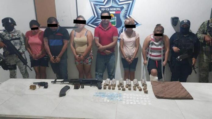 Detienen a presuntos extorsionadores en Tulum