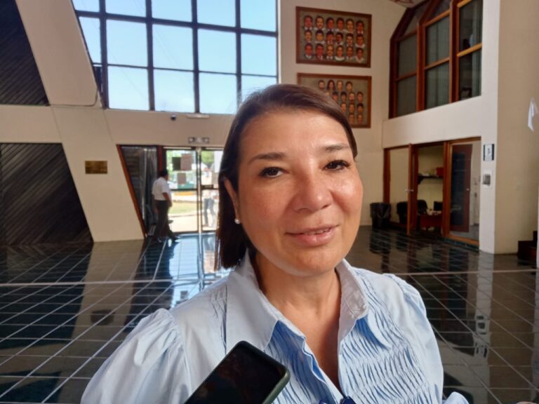 Acusa Kira protección desde el Congreso para entorpecer juicio político contra Laura Beristain