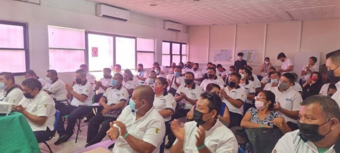 Unen fuerzas en lucha contra adicciones