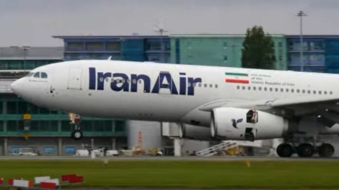 Niño pasa por siete controles de un aeropuerto y se sube a un avión solo y sin tiquete