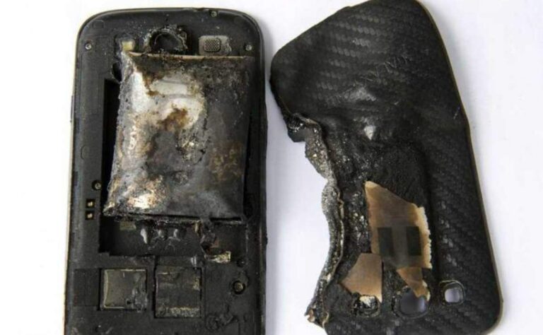 Mujer muere en Nuevo León por explosión de celular