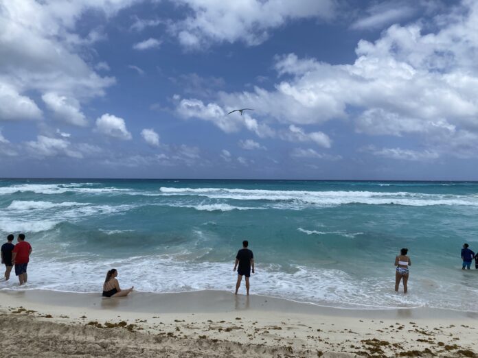 Leslie Hendricks aseguró que la gama de turismo en Q.Roo puede ampliarse de forma sustentable y sostenible