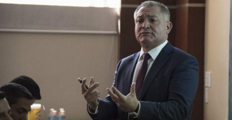 Un juez autorizó a la Unidad de Inteligencia Financiera que continúen congeladas las cuentas de Genaro García Luna. Foto: Redes sociales