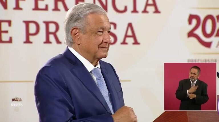 Para AMLO el modelo neoliberal no sería tan malo si se erradicara la corrupción al aplicarlo; la declaración causó polémica. Foto: Captura de video