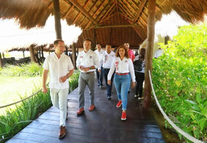 Tulum tendrá a un desarrollo sustentable en mi gobierno: Leslie Hendricks