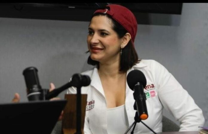 Familias paterna y materna de Estefanía Mercado llevan años aprovechando sus cargos y nexos para hacer negocios. Foto: Redes sociales