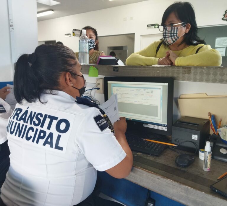 Anuncian 50 por ciento de descuento en licencias de conducir