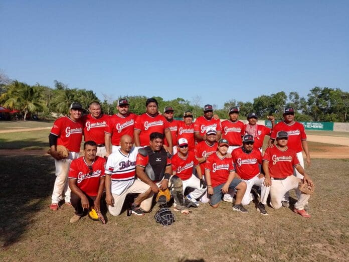 Los Tigres de Sergio Butrón Casas se proclamaron como los campeones de la liga de beisbol Pedro 