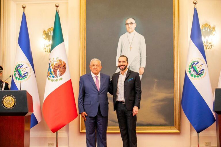 México destinará 30 millones de dólares para aumentar programas sociales en El Salvador: AMLO