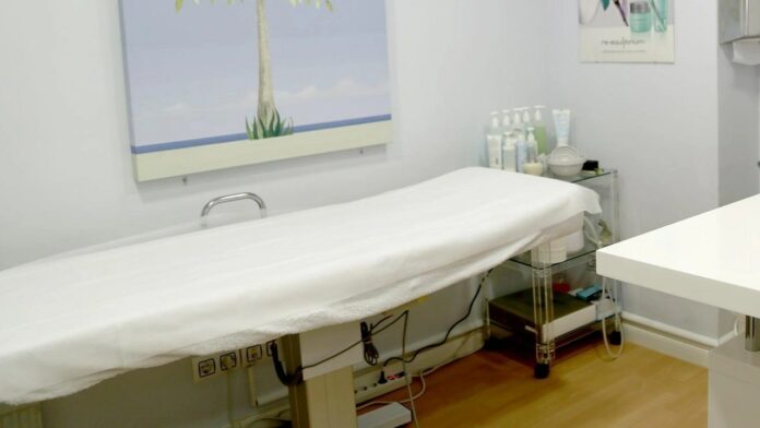 Niña de 2 años sufre abuso por su fisioterapeuta