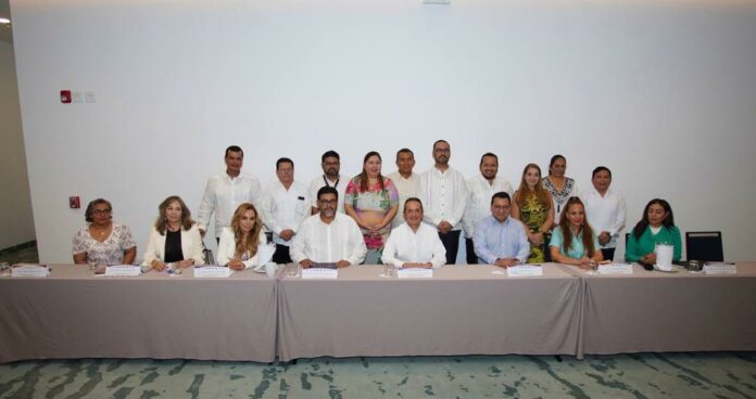 La mujer quintanarroense es un componente esencial para fortalecer la pluralidad en la entidad: Carlos Joaquín